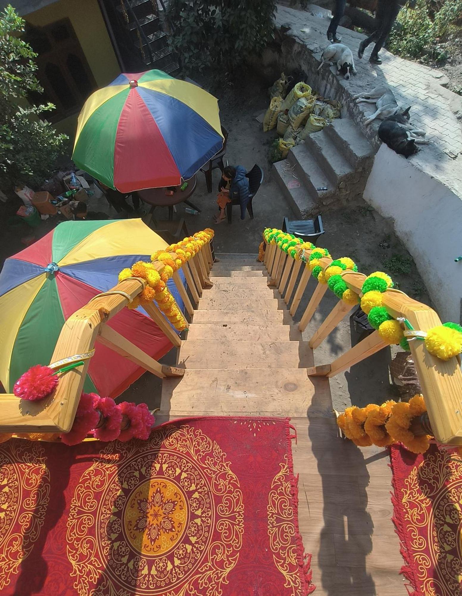 Stoner'S Delight Hostel Kullu Exterior photo